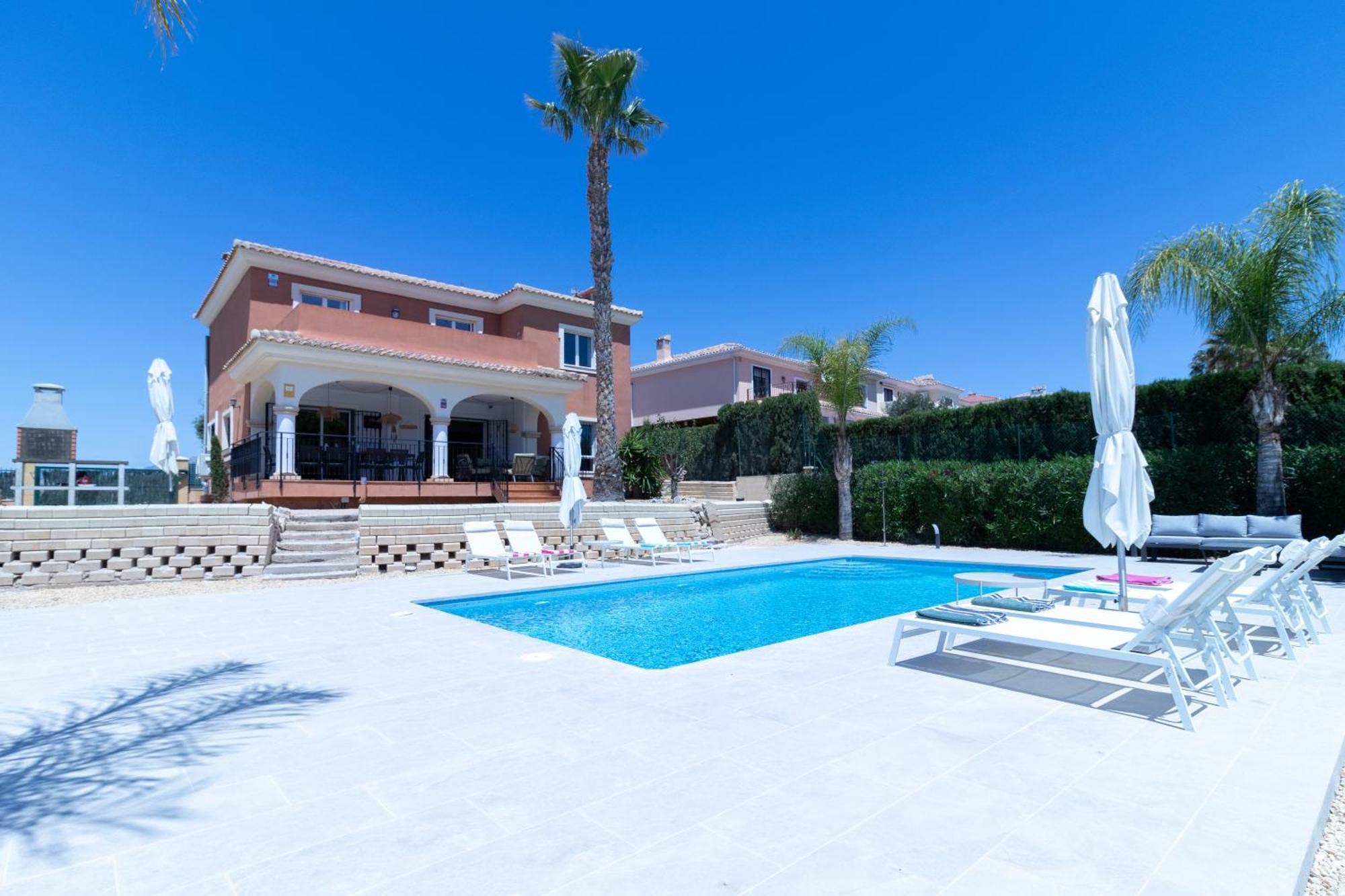 Villa Bonalba Мучамел Екстериор снимка