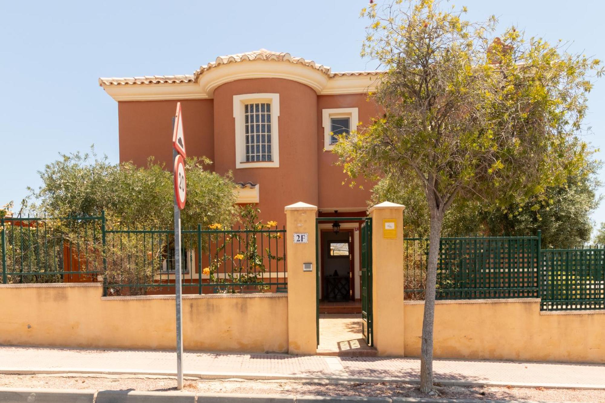 Villa Bonalba Мучамел Екстериор снимка